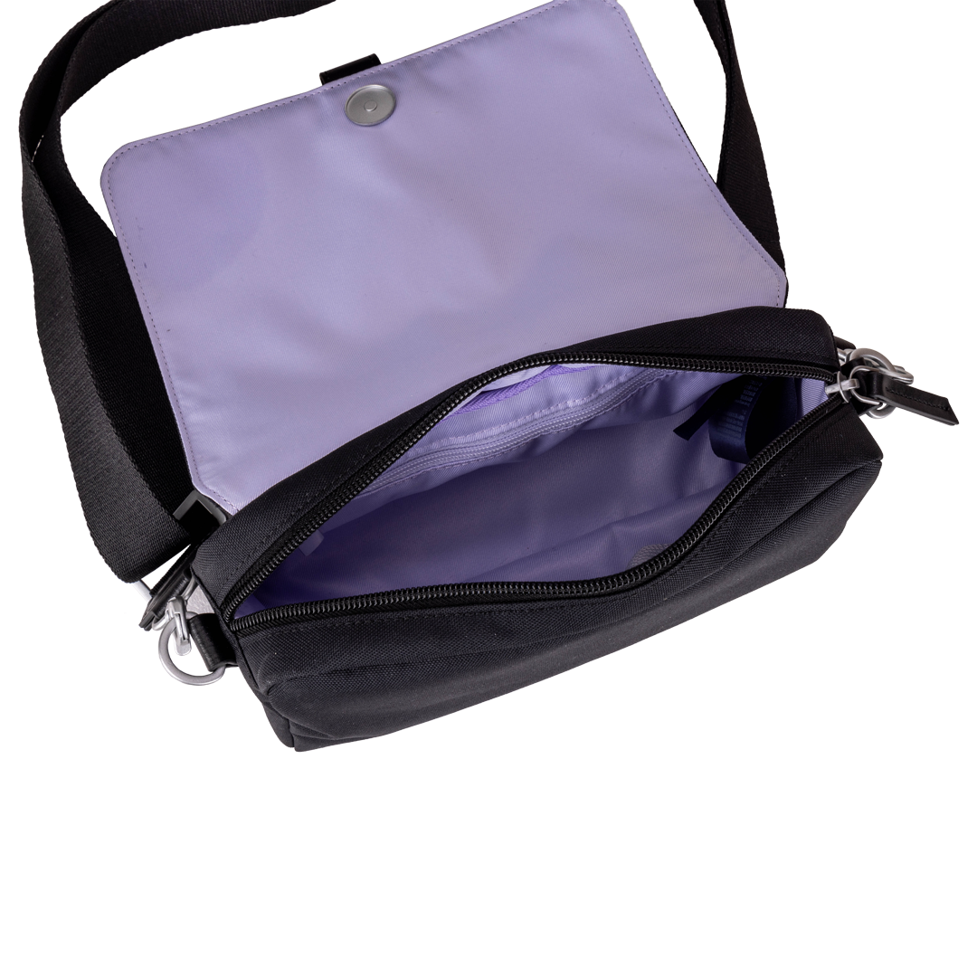 AIKH Timeless Traveler Black