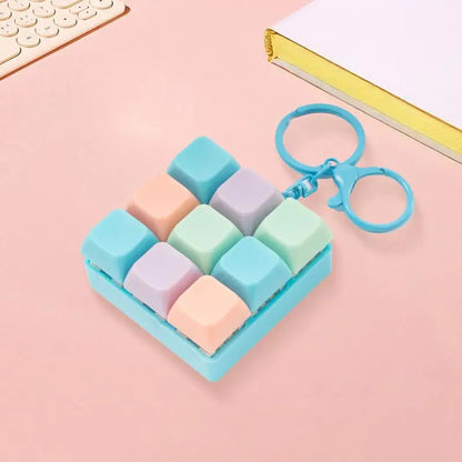 Stress-Reducing Keychain Toy with 9 Keyboard Keys, Fun Game for Boys and Girls