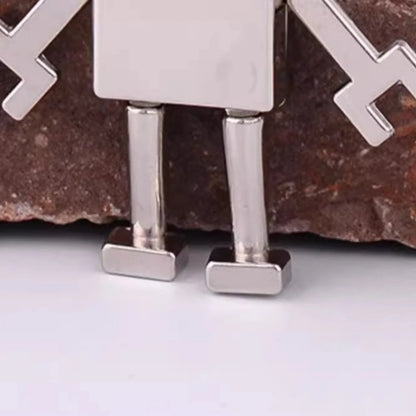 Creative Movable Robot Keychain Retro Simple Cute Cartoon Pendant Keychain Chain 1pc