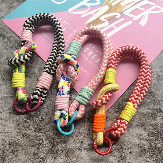 Keychains Contrast Color Key Chain Accessories Luxury Car Keychain Bag Charms for Handbags Exquisite Gift Boyfriend Key Tags
